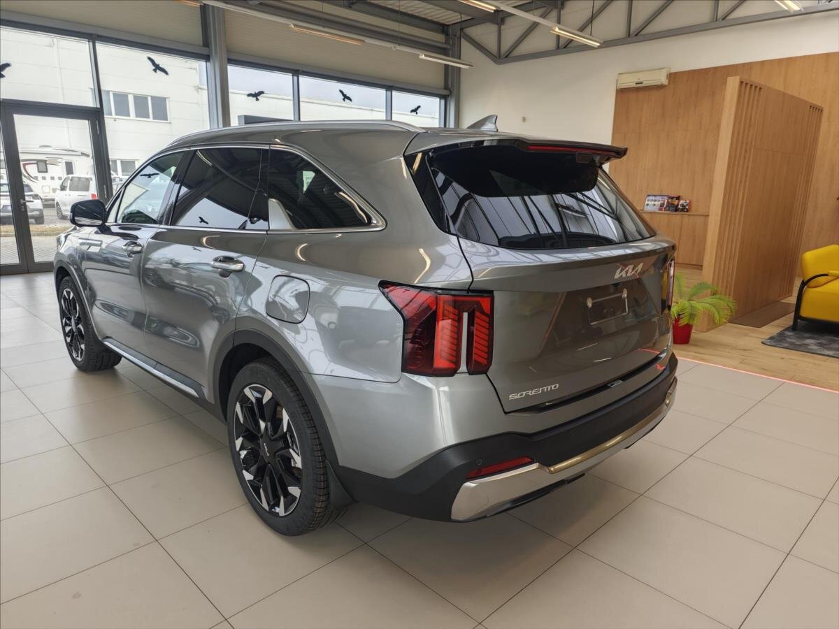 KIA Sorento SUV / Terénní 2,2 l 142 kw