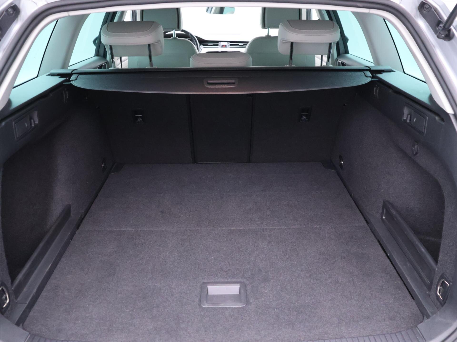 Volkswagen Passat Kombi 2,0 l 110 kw