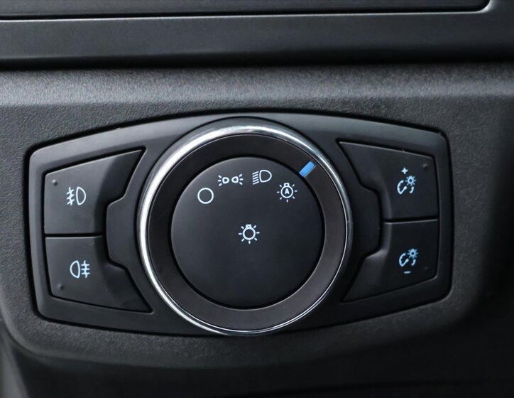 Ford Mondeo Kombi 2,0 l 110 kw
