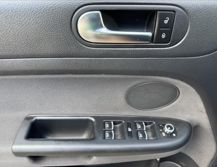 Volkswagen Golf Plus 29