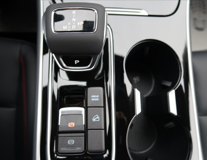 Dongfeng T5 EVO SUV 1,5 l 130 kw