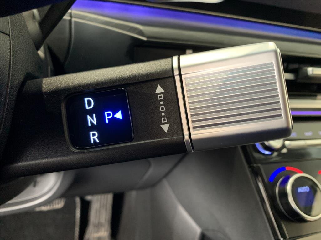 Hyundai Santa Fe SUV / Terénní 1,6 l 117 kw