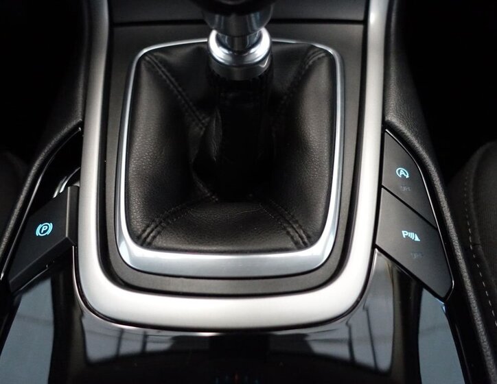 Ford S-MAX MPV 2,0 l 110 kw