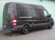 Mercedes-Benz Sprinter 4