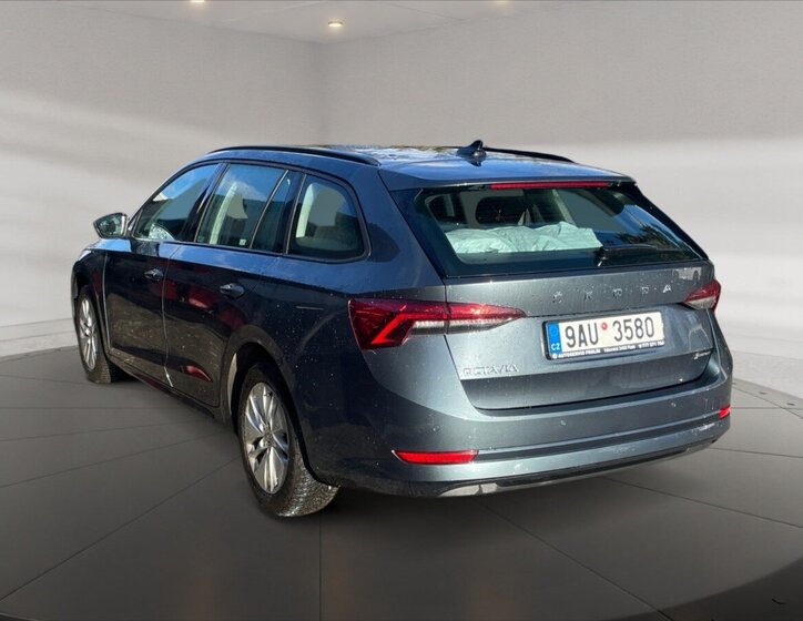 Škoda Octavia Kombi 2,0 l 85 kw