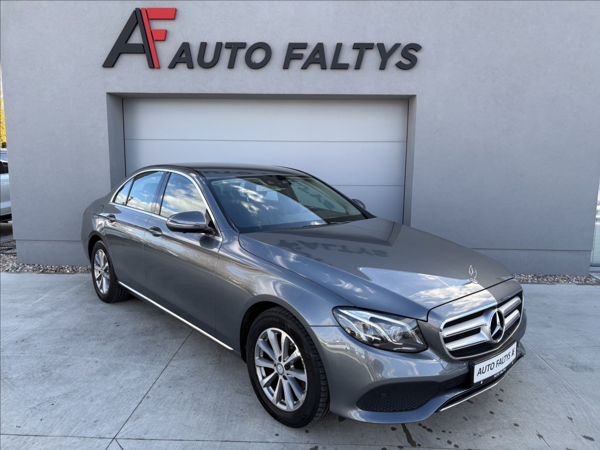 Mercedes-Benz Třídy E