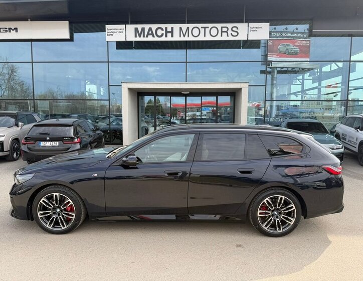 BMW Řada 5 Kombi 3,0 l 210 kw