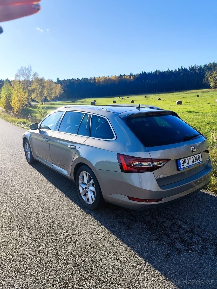 Škoda Superb Kombi 0,0 0