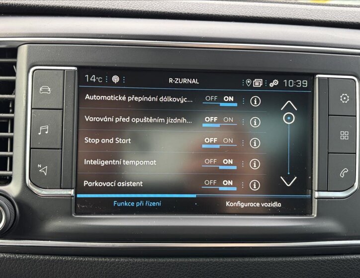 Peugeot Traveller 38