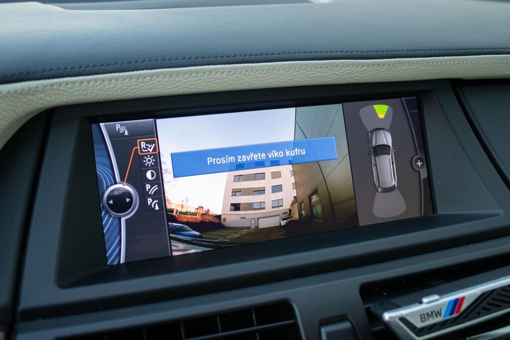 BMW X5 SUV / Terénní 3,0 l 225 kw