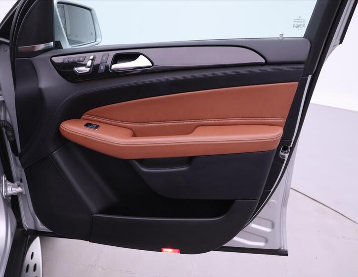 Mercedes-Benz GLS 66