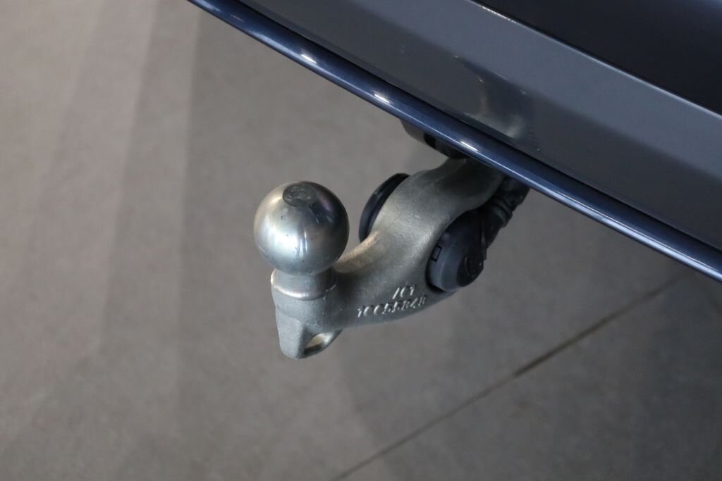 BMW X7 SUV / Terénní 3,0 l 259 kw