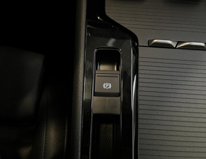 Škoda Superb Liftback 2,0 l 110 kw