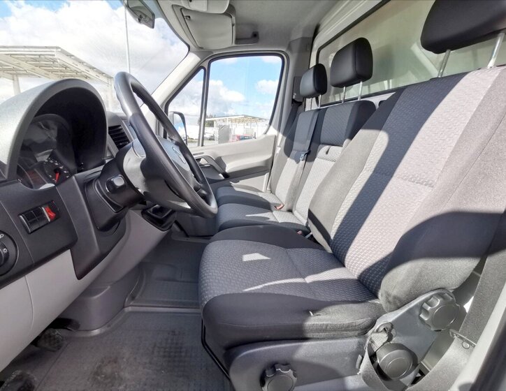 Volkswagen Crafter 5