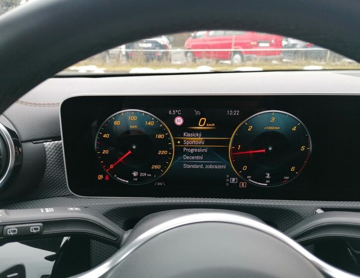 Mercedes-Benz CLA Kombi 2,0 l 110 kw