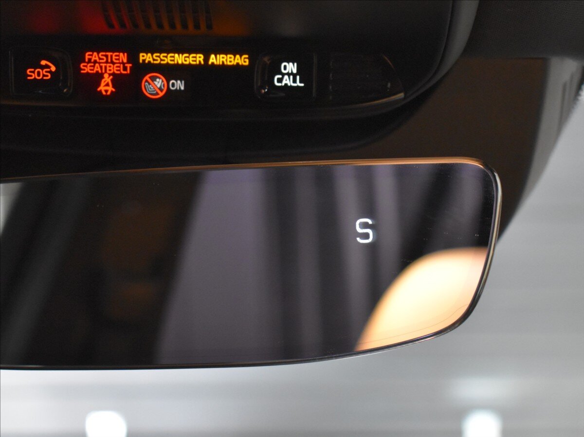 Volvo XC90 SUV 2,0 l 165 kw