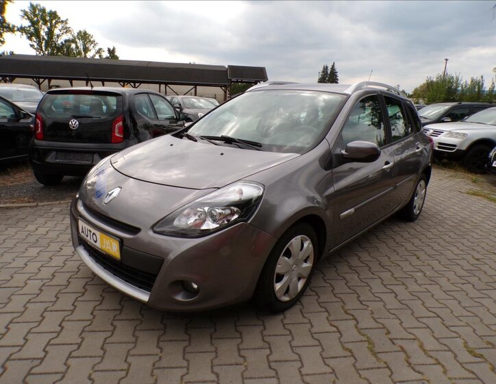 Renault Clio Kombi 1,1 l 74 kw