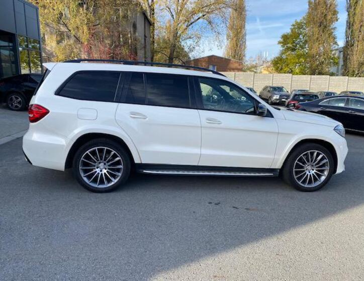 Mercedes-Benz GLS 6