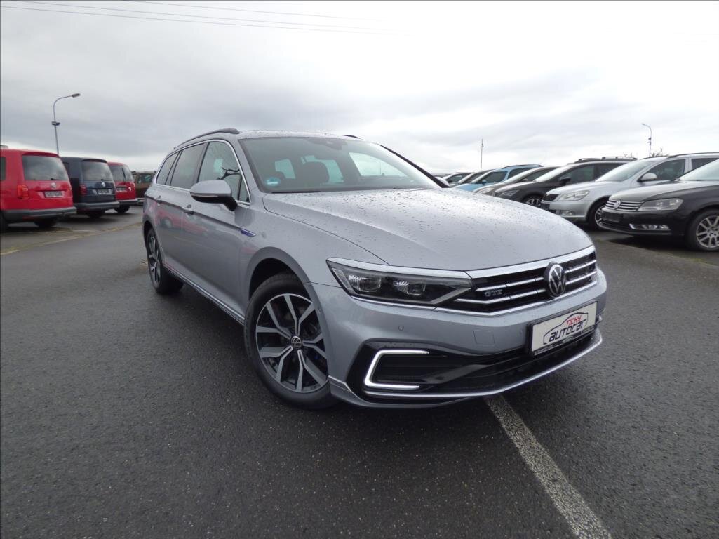Volkswagen Passat Kombi 1,4 l 115 kw