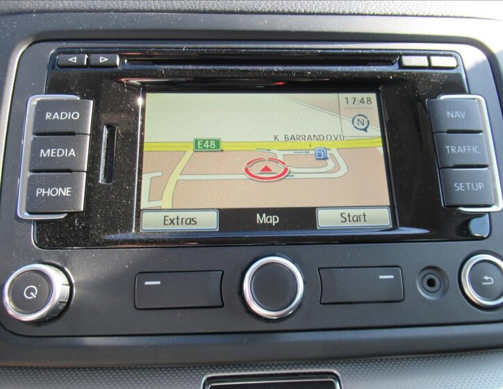 Volkswagen Sharan MPV 2,0 l 103 kw