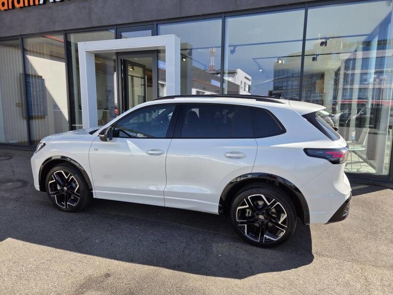 Volkswagen Tiguan SUV 2,0 l 195 kw