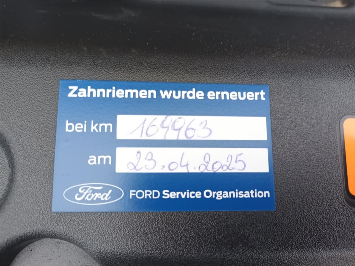 Ford Kuga SUV 1,6 l 110 kw