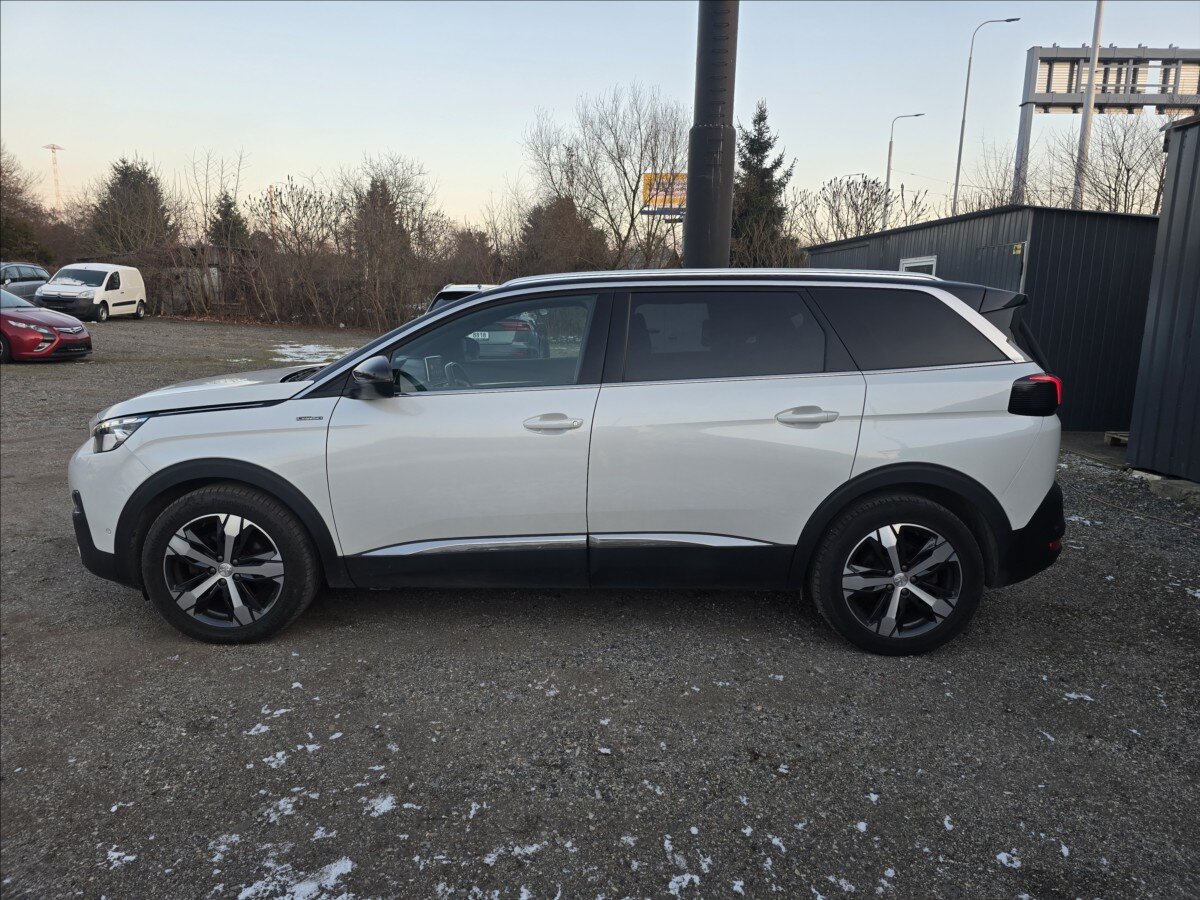 Peugeot 5008 SUV / Terénní 1,6 l 88 kw