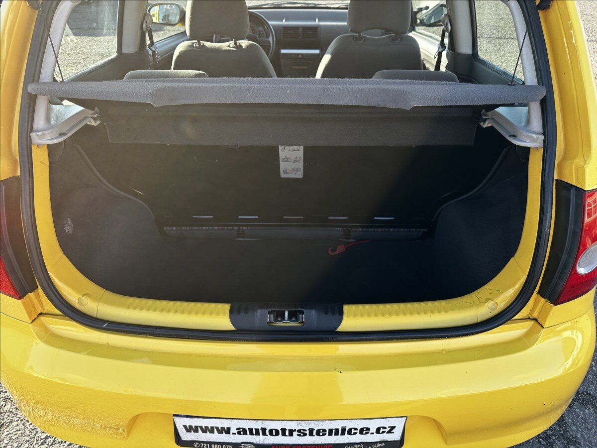 Volkswagen Fox Hatchback 1,2 l 40 kw