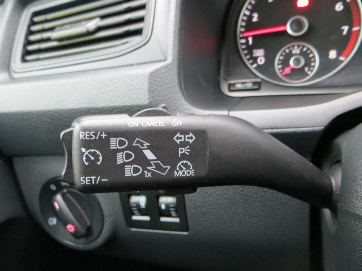 Volkswagen Caddy Skříň 1,4 l 81 kw