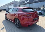 Alfa Romeo Stelvio SUV / Terénní 2,0 l 206 kw