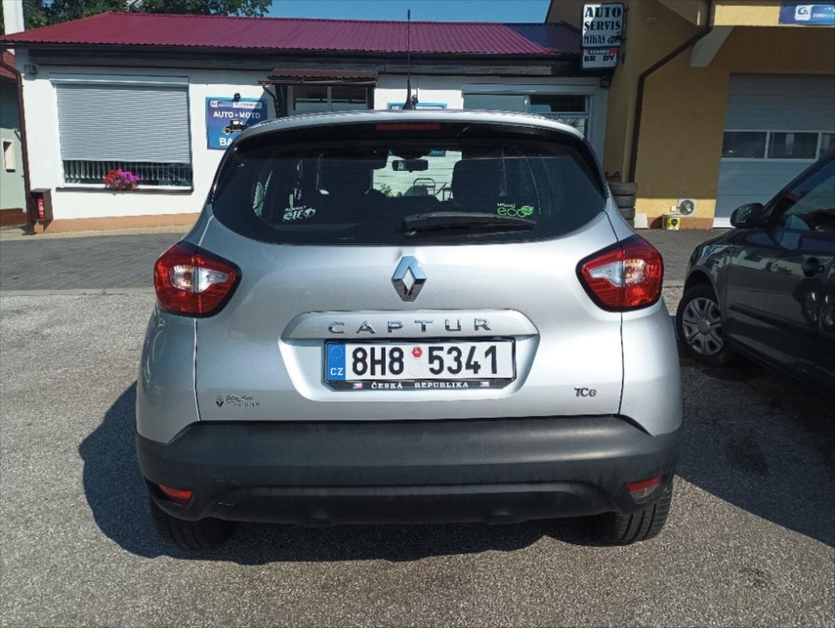 Renault Captur Hatchback 898,0 66 kw