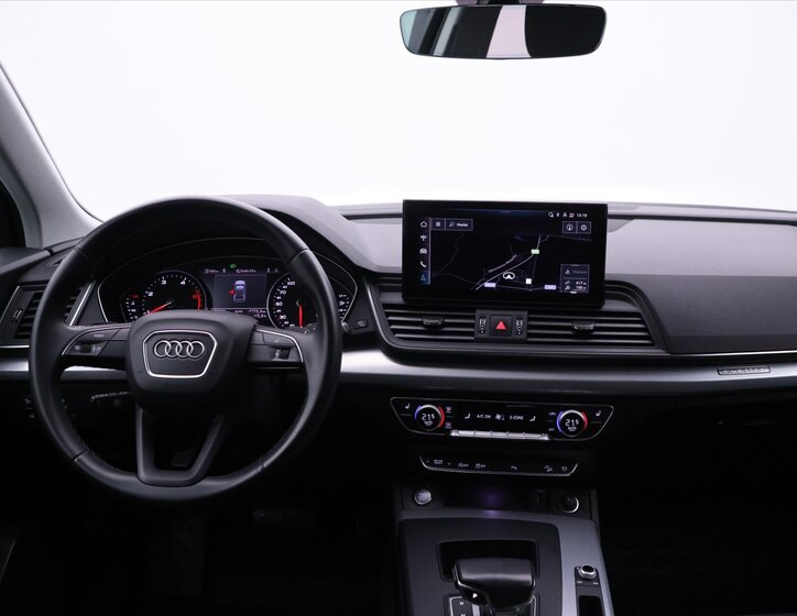 Audi Q5 SUV / Terénní 2,0 l 150 kw