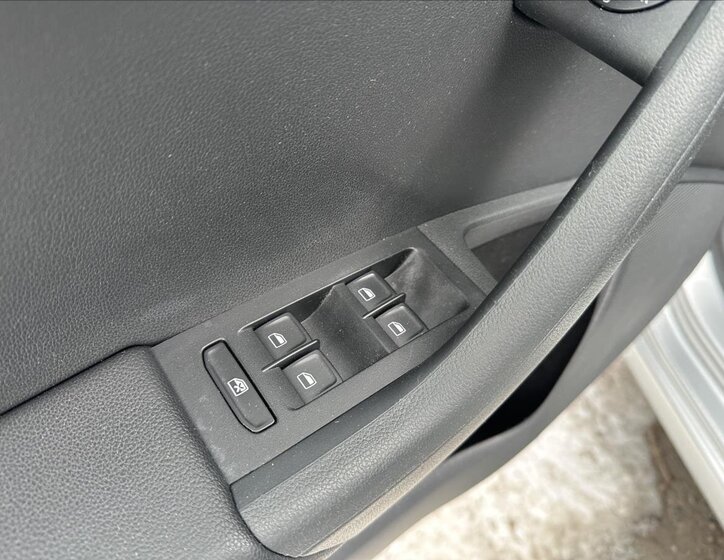 Škoda Octavia Liftback 1,4 l 103 kw