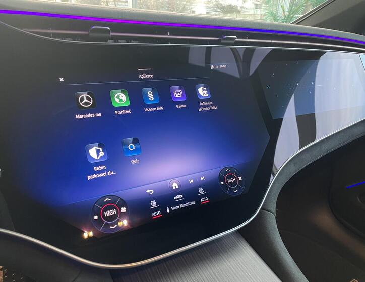 Mercedes-Benz EQS 11