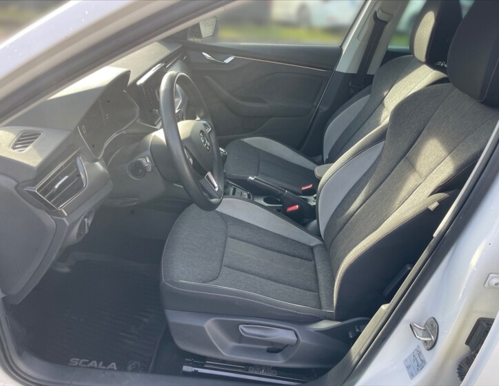 Škoda Scala 7