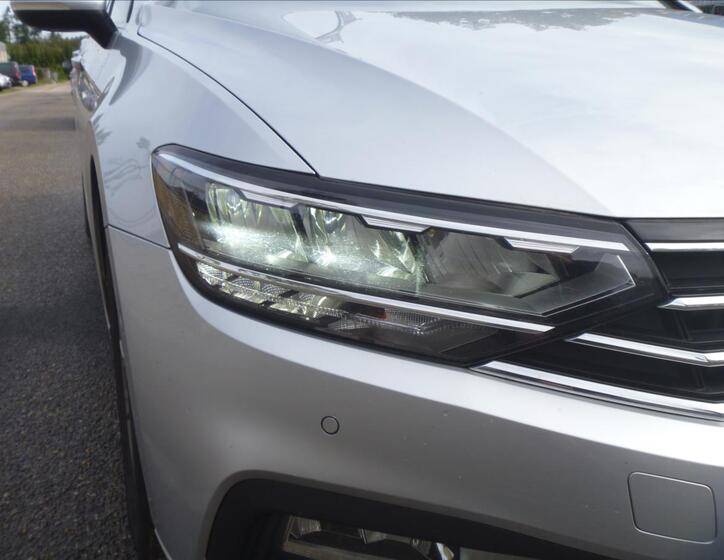 Volkswagen Passat 32