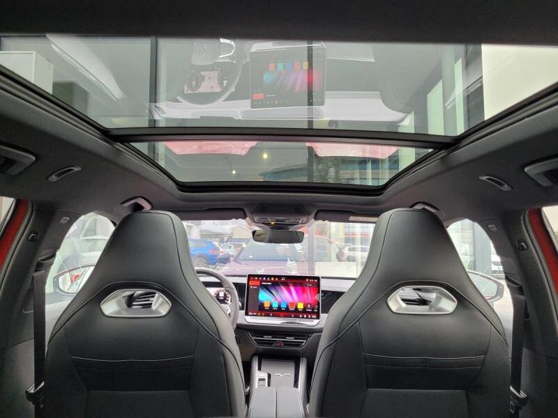 Volkswagen Passat Kombi 2,0 l 195 kw