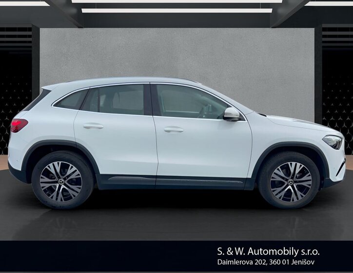 Mercedes-Benz GLA SUV / Terénní 2,0 l 110 kw