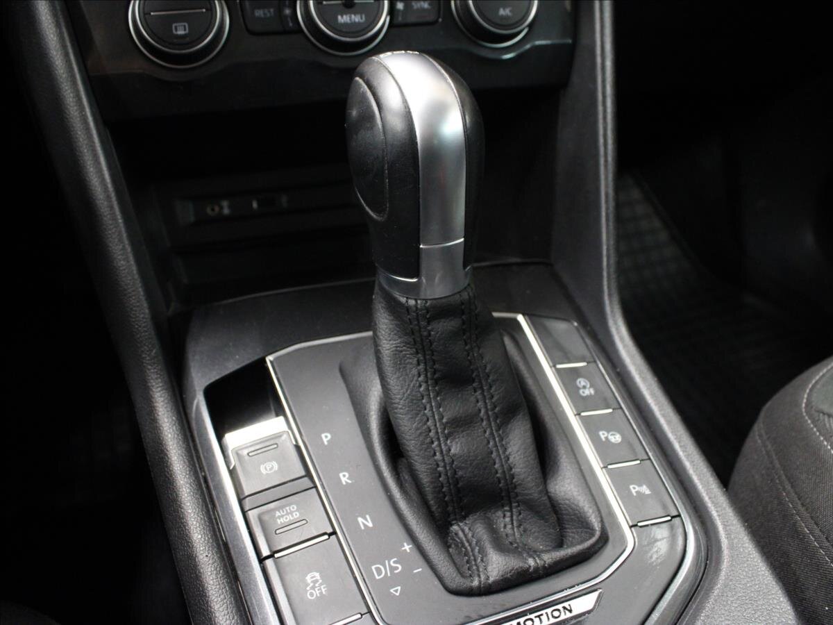 Volkswagen Tiguan SUV / Terénní 2,0 l 110 kw