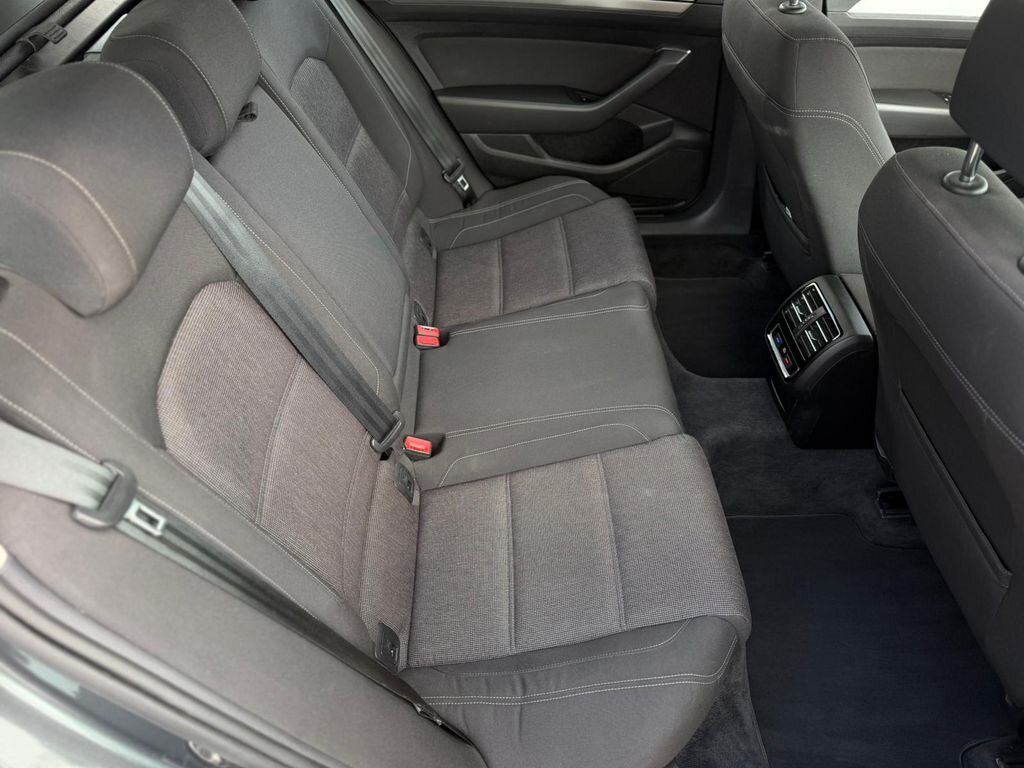 Volkswagen Passat Kombi 2,0 l 110 kw