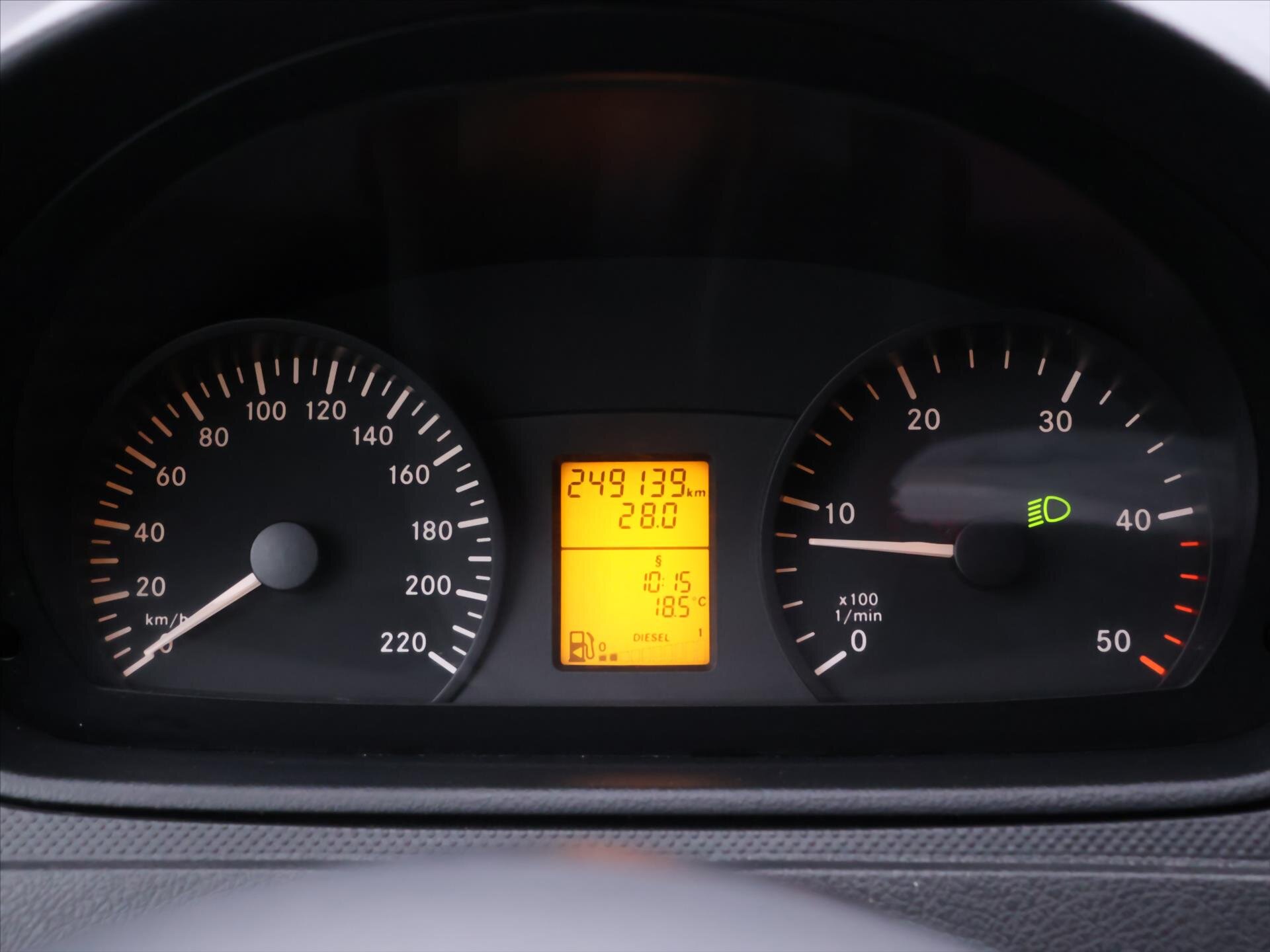 Mercedes-Benz Vito Kombi 2,1 l 70 kw