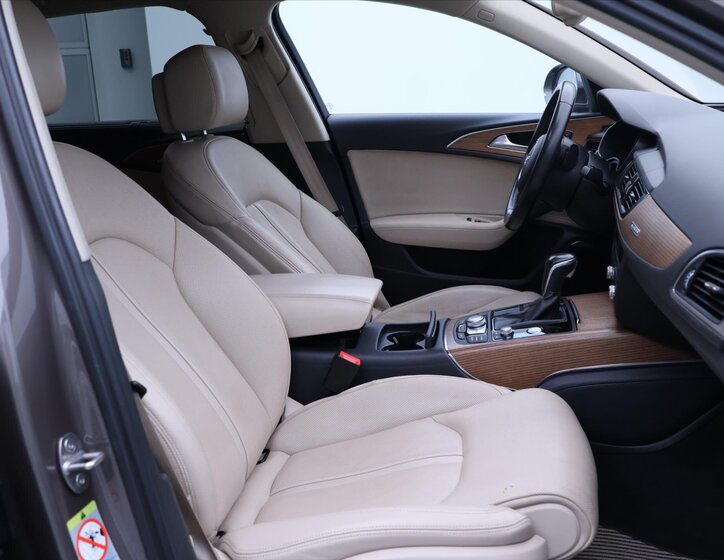 Audi A6 Allroad Kombi 3,0 l 200 kw