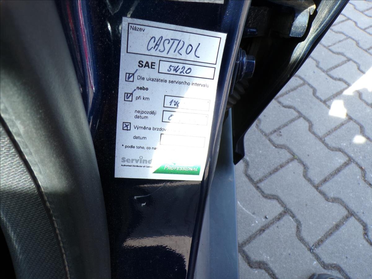 Ford Focus Kombi 998,0 92 kw