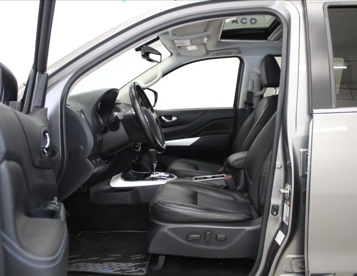 Nissan Navara Pick-up 2,3 l 140 kw