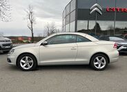 Volkswagen EOS 4