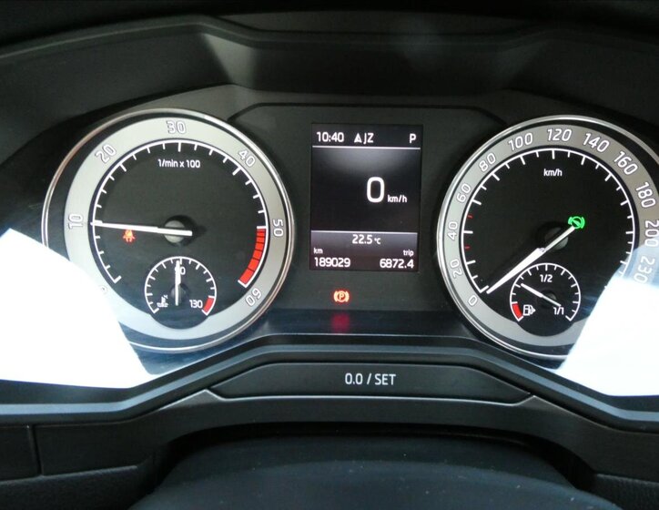 Škoda Superb Liftback 2,0 l 147 kw