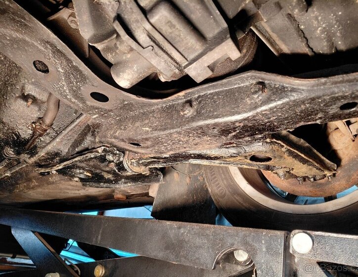 Alfa Romeo 164 Sedan / Limuzína 0,0 0