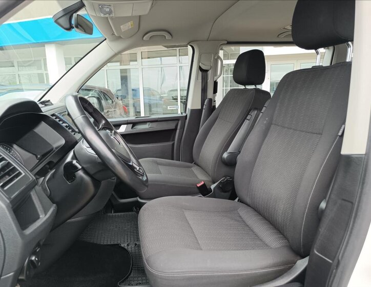 Volkswagen Caravelle MPV 2,0 l 110 kw