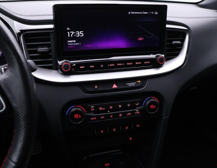 KIA ProCeed Hatchback 1,6 l 150 kw