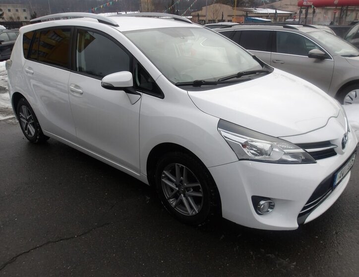 Toyota Verso MPV 1,6 l 82 kw